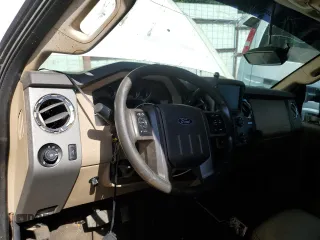 2013 Ford F-350 Platinum с VIN 1FT8W3BT2DEA48814, выставлен на аукционе Copart как лот 53441405 с пробегом 241 347 миль миль и Списание • Salvage title. История ставок и продаж доступна на DreamBid. Изображение 8.