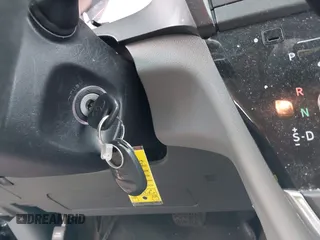2017 Toyota Sienna LE Auto Access Seat with VIN 5TDKZ3DC4HS801298, listed as a IAAI auction lot 40805212 with 133,991 mi miles. Bid and sale history available at carsss.com. Image 11.