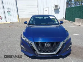 2019 Nissan Altima 2.5 S with VIN 1N4BL4BV4KC107074, listed as a IAAI auction lot 41972584 with 112,607 mi miles. Bid and sale history available at carsss.com. Image 12.