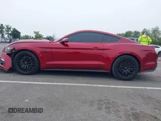 2016 Ford Mustang GT z VIN 1FA6P8CF9G5251722, wystawiony jako IAAI lot #42502788 z przebiegiem 62 402 mil mil oraz . Historia ofert i sprzedaży dostępna na DreamBid. Obrazek 14.
