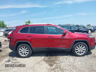 2017 Jeep Cherokee High Altitude z VIN 1C4PJMDS5HW510819, wystawiony jako IAAI lot #42447600 z przebiegiem 25 083 mil mil oraz . Historia ofert i sprzedaży dostępna na DreamBid. Obrazek 13.