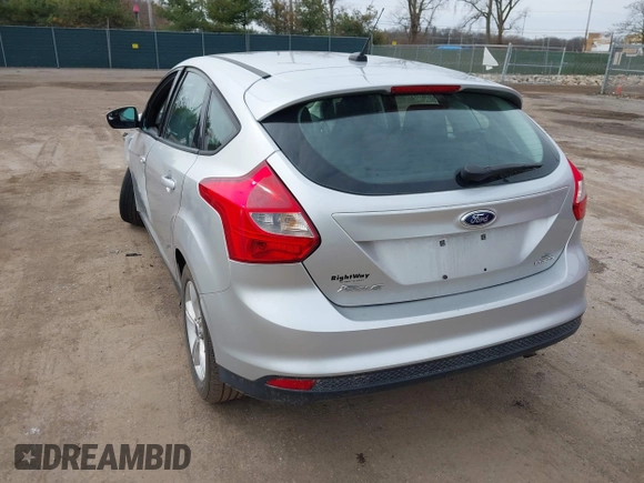 2014 Ford Focus SE with VIN 1FADP3K2XEL449744, listed as a IAAI auction lot 41829228 with 103,032 mi miles. Bid and sale history available at carsss.com. Image 3.