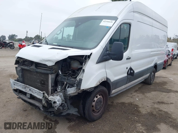 2020 Ford Transit с VIN 1FTBW3XG8LKA54375, выставлен на аукционе IAAI как лот 42336626 с пробегом 140 247 миль миль и . История ставок и продаж доступна на DreamBid. Изображение 22.
