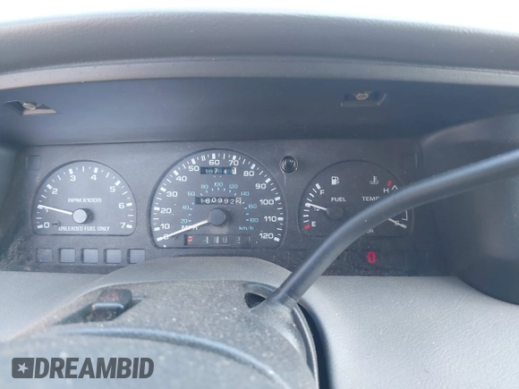 1997 Ford Windstar GL with VIN 2FMDA5144VBD18721, listed as a IAAI auction lot 42041024 with 180,992 mi miles and . Bid and sale history available at carsss.com. Image 7.