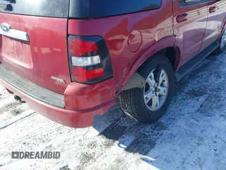 2007 Ford Explorer XLT with VIN 1FMEU73897UA49409, listed as a IAAI auction lot 41236916 with 165,291 mi miles. Bid and sale history available at carsss.com. Image 6.