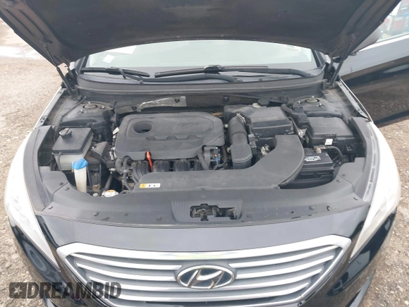 2016 Hyundai Sonata SE with VIN 5NPE24AF1GH388878, listed as a IAAI auction lot 39442510 with 158,111 mi miles and . Bid and sale history available at carsss.com. Image 10.
