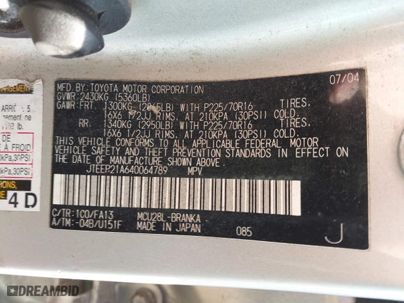 2004 Toyota Highlander with VIN JTEEP21A640064789, listed as a IAAI auction lot 41882687 with 226,136 mi miles. Bid and sale history available at carsss.com. Image 9.