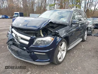 2014 Mercedes-Benz GL-Class GL 550 with VIN 4JGDF7DE2EA313661, listed as a IAAI auction lot 41214931 with 102,469 mi miles. Bid and sale history available at carsss.com. Image 2.