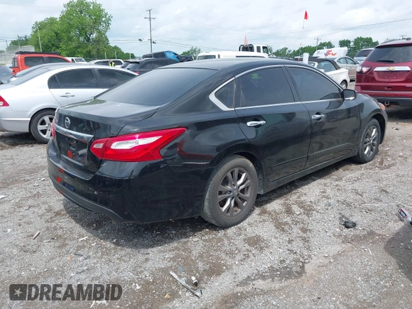 2016 Nissan Altima SR with VIN 1N4AL3AP4GC212195, listed as a IAAI auction lot 42151208 with 73,324 mi miles and . Bid and sale history available at carsss.com. Image 4.