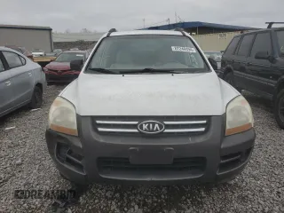 2005 Kia Sportage LX with VIN KNDJF723057076190, listed as a Copart auction lot 87240494 with 215,798 mi miles and Clean Title. Bid and sale history available at carsss.com. Image 5.