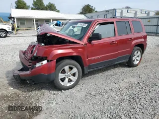 2015 Jeep Patriot Latitude z VIN 1C4NJRFB8FD207205, wystawiony jako Copart lot #58723655 z przebiegiem 181 649 mil mil oraz Szkoda całkowita • Salvage title. Historia ofert i sprzedaży dostępna na DreamBid. Obrazek 1.