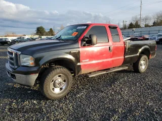 2006 Ford Super Duty F-250 XL with VIN 1FTSX21P36EB77990, listed as a Copart auction lot 43796135 with 229,275 mi miles and Salvage Title. Bid and sale history available at carsss.com. Image 1.
