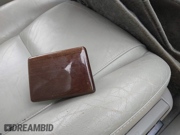 2005 Volvo XC90 with VIN YV1CZ911651158000, listed as a IAAI auction lot 41533126 with 158,926 mi miles and . Bid and sale history available at DreamBid. Image 6.