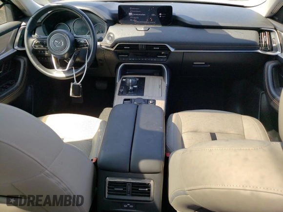 2024 Mazda CX-90 Premium z VIN JM3KKDHD8R1113467, wystawiony jako Copart lot #50405355 z przebiegiem 10 267 mil mil oraz Szkody całkowita. Historia ofert i sprzedaży dostępna na DreamBid. Obrazek 8.
