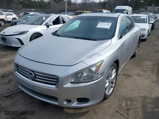 2013 Nissan Maxima 3.5 S with VIN 1N4AA5AP5DC800328, listed as a IAAI auction lot 41747901 with 137,416 mi miles. Bid and sale history available at carsss.com. Image 2.