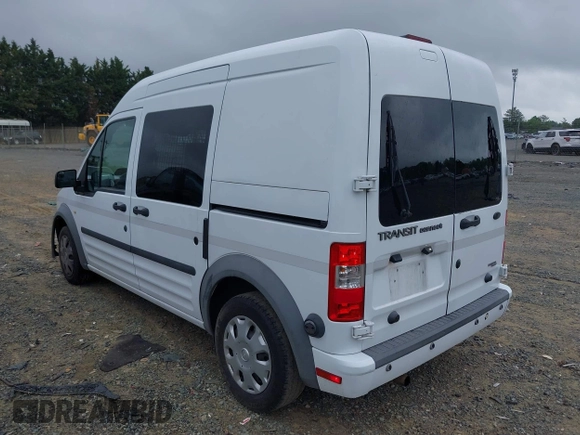 2013 Ford Transit Connect XLT z VIN NM0LS6BN8DT176539, wystawiony jako IAAI lot #42179810 z przebiegiem 94 223 mil mil oraz . Historia ofert i sprzedaży dostępna na DreamBid. Obrazek 3.