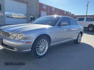 2006 Jaguar XJ with VIN SAJWA71B36SH01049, listed as a Copart auction lot 42366575 with 58,410 mi miles and Clean Title. Bid and sale history available at carsss.com. Image 2.