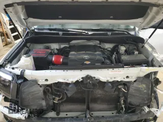 2015 Toyota Tundra Platinum z VIN 5TFAY5F1XFX442410, wystawiony jako Copart lot #44332795 z przebiegiem 134 050 mil mil oraz Szkoda całkowita • Salvage title. Historia ofert i sprzedaży dostępna na DreamBid. Obrazek 11.