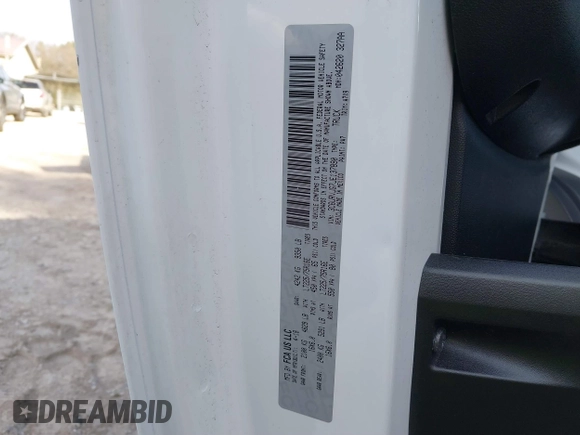 2018 Ram ProMaster Cargo with VIN 3C6URVJG7JE137890, listed as a IAAI auction lot 41781696 with 86,060 mi miles. Bid and sale history available at carsss.com. Image 9.