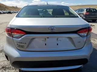 2022 Toyota Corolla LE with VIN JTDEPMAE6N3000528, listed as a Copart auction lot 48590815 with 9,702 mi miles and Salvage Title. Bid and sale history available at carsss.com. Image 6.