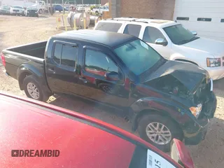 2020 Nissan Frontier SV z VIN 1N6ED0EB7LN726866, wystawiony jako IAAI lot #42117413 z przebiegiem 57 458 mil mil oraz . Historia ofert i sprzedaży dostępna na DreamBid. Obrazek 1.