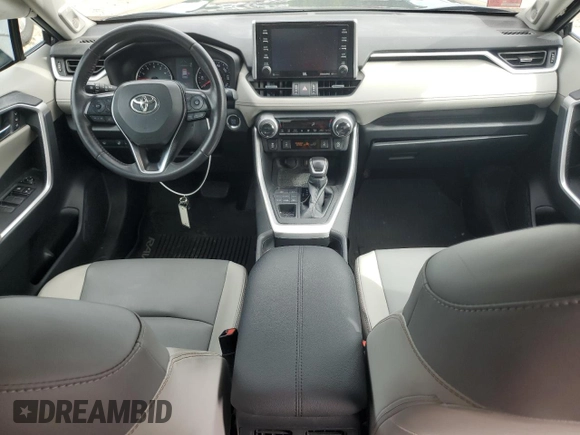 2021 Toyota RAV4 XLE Premium with VIN 2T3A1RFV5MC152318, listed as a Copart auction lot 62899735 with 41,376 mi miles and Salvage title. Bid and sale history available at DreamBid. Image 8.