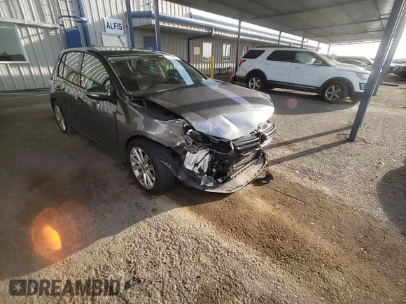 2014 Volkswagen Golf TDI w/Sunroof & Nav z VIN WVWDM7AJ9EW000668, wystawiony jako Copart lot #48564565 z przebiegiem 28 578 mil mil oraz Szkoda całkowita • Salvage title. Historia ofert i sprzedaży dostępna na DreamBid. Obrazek 10.
