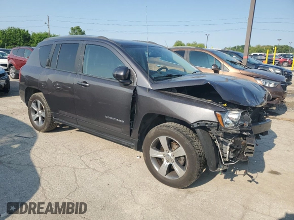 2017 Jeep Compass Latitude with VIN 1C4NJDEB4HD164960, listed as a Copart auction lot 59114645 with 118,921 mi miles and Salvage title. Bid and sale history available at DreamBid. Image 4.