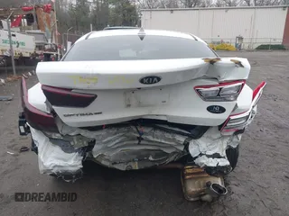 2020 Kia Optima LX with VIN 5XXGT4L37LG386597, listed as a IAAI auction lot 41934068 with 133,820 mi miles and . Bid and sale history available at DreamBid. Image 16.
