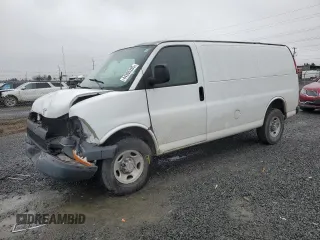 2006 Chevrolet Express Cargo Van with VIN 1GCGG25V061171537, listed as a Copart auction lot 44305285 with 98,495 mi miles and Salvage Title. Bid and sale history available at carsss.com. Image 1.