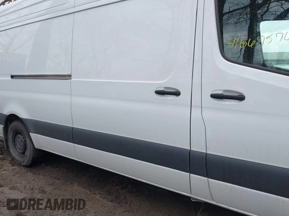 2024 Mercedes-Benz Sprinter Cargo Cargo with VIN W1Y4NDHYXRP739025, listed as a IAAI auction lot 41667576 with 12,431 mi miles and . Bid and sale history available at carsss.com. Image 13.