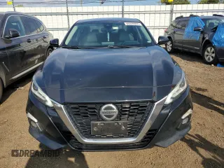 2019 Nissan Altima SL with VIN 1N4BL4EW5KC212582, listed as a Copart auction lot 69220004 with 99,472 mi miles and Salvage Title. Bid and sale history available at DreamBid. Image 5.
