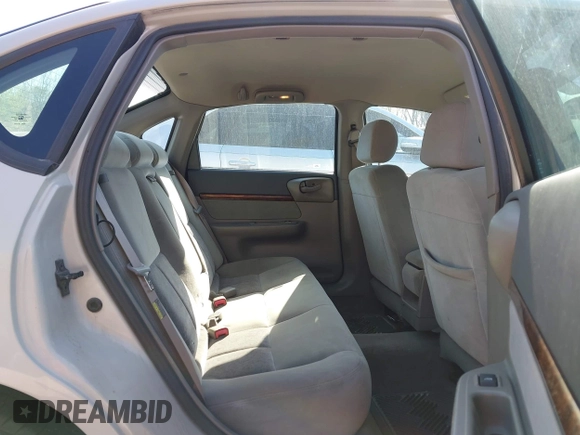2004 Chevrolet Impala with VIN 2G1WF52K049200451, listed as a IAAI auction lot 41964315 with 260,976 mi miles and . Bid and sale history available at DreamBid. Image 8.