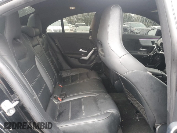 2023 Mercedes-Benz CLA 35 AMG z VIN W1K5J5BB7PN397269, wystawiony jako Copart lot #87507255 z przebiegiem 29 688 mil mil oraz Szkoda całkowita • Salvage title. Historia ofert i sprzedaży dostępna na DreamBid. Obrazek 10.