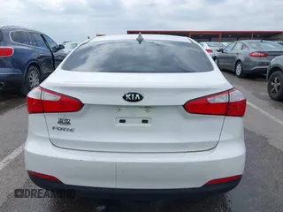 2015 Kia Forte LX with VIN KNAFX4A69F5421840, listed as a IAAI auction lot 42019236 with 147,847 mi miles. Bid and sale history available at carsss.com. Image 16.
