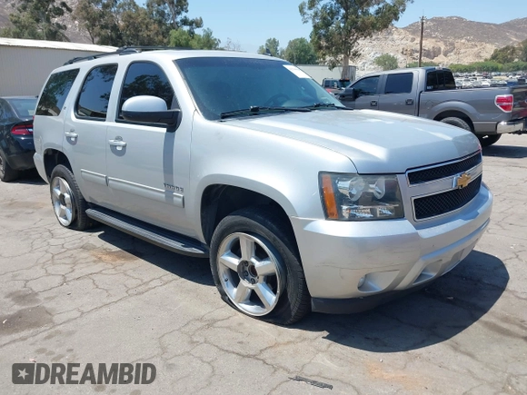 2012 Chevrolet Tahoe LT z VIN 1GNSCBE06CR255554, wystawiony jako IAAI lot #42544690 z przebiegiem 136 070 mil mil oraz . Historia ofert i sprzedaży dostępna na DreamBid. Obrazek 1.