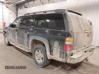 2004 Chevrolet Suburban Z71 with VIN 3GNFK16Z94G148074, listed as a IAAI auction lot 41342796 with 216,670 mi miles. Bid and sale history available at carsss.com. Image 3.