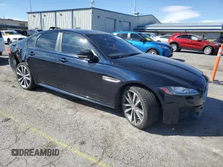 2016 Jaguar XF S with VIN SAJBG4BVXGCY19810, listed as a Copart auction lot 48229075 with 61,253 mi miles and Salvage Title. Bid and sale history available at carsss.com. Image 4.