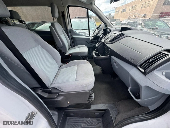 2018 Ford Transit Passenger Wagon XL with VIN 1FBZX2ZM8JKA01234, listed as a Copart auction lot 82487754 with 158,739 mi miles and Clean Title. Bid and sale history available at carsss.com. Image 5.
