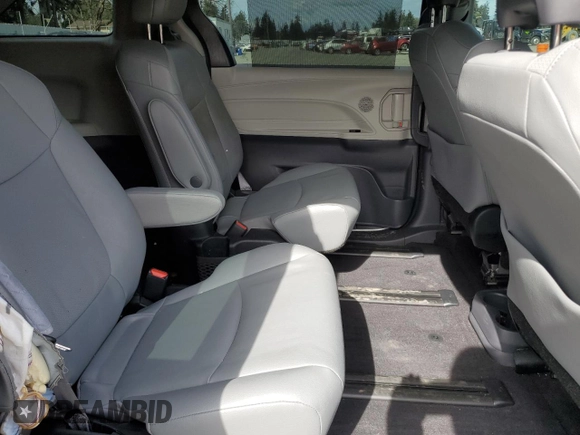2023 Toyota Sienna XLE with VIN 5TDYSKFC8PS077927, listed as a Copart auction lot 49359515 with 34,718 mi miles and Salvage Title. Bid and sale history available at carsss.com. Image 11.