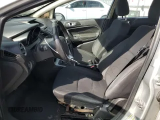 2016 Ford Fiesta SE z VIN 3FADP4BJ3GM142298, wystawiony jako Copart lot #54320835 z przebiegiem 144 636 mil mil oraz Szkoda całkowita • Salvage title. Historia ofert i sprzedaży dostępna na DreamBid. Obrazek 7.