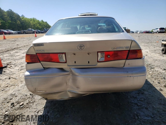 2000 Toyota Camry CE with VIN JT2BG22K9Y0452547, listed as a Copart auction lot 52342835 with 191,788 mi miles and Salvage Title. Bid and sale history available at carsss.com. Image 6.