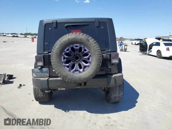 2018 Jeep Wrangler JK Unlimited Sahara with VIN 1C4BJWEGXJL936304, listed as a Copart auction lot 74072544 with 95,333 mi miles and Salvage Title. Bid and sale history available at carsss.com. Image 6.
