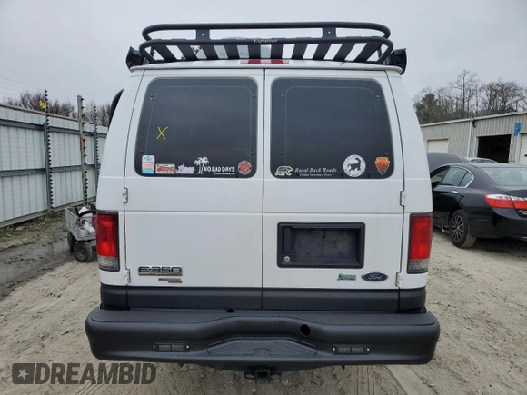 2014 Ford Econoline Passenger XL z VIN 1FBSS3BL1EDB03623, wystawiony jako Copart lot #48432945 z przebiegiem 148 837 mil mil oraz Szkody całkowita. Historia ofert i sprzedaży dostępna na DreamBid. Obrazek 6.