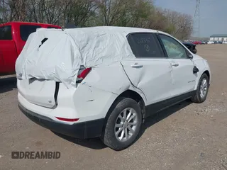 2020 Chevrolet Equinox LT with VIN 3GNAXKEV7LL262385, listed as a IAAI auction lot 41888039 with 53,558 mi miles. Bid and sale history available at carsss.com. Image 4.
