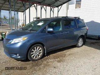 2015 Toyota Sienna Limited z VIN 5TDDK3DC1FS095692, wystawiony jako IAAI lot #40485296 z przebiegiem 100 324 mil mil oraz . Historia ofert i sprzedaży dostępna na DreamBid. Obrazek 18.