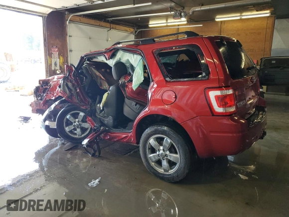 2012 Ford Escape XLT с VIN 1FMCU9DG4CKB27335, выставлен на аукционе Copart как лот 61347245 с пробегом Не указан миль и Списание • Salvage title. История ставок и продаж доступна на DreamBid. Изображение 2.