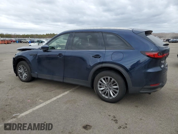 2024 Mazda CX-90 Preferred Plus z VIN JM3KKCHDXR1154791, wystawiony jako Copart lot #47757555 z przebiegiem 15 337 mil mil oraz Szkody całkowita. Historia ofert i sprzedaży dostępna na DreamBid. Obrazek 2.