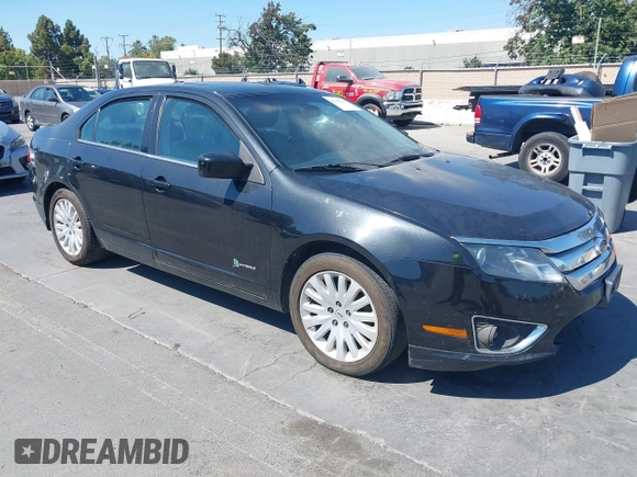 2012 Ford Fusion Hybrid z VIN 3FADP0L3XCR408261, wystawiony jako IAAI lot #42781210 z przebiegiem 281 961 mil mil oraz . Historia ofert i sprzedaży dostępna na DreamBid. Obrazek 1.