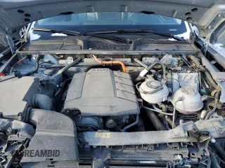 2021 Audi Q5 Premium with VIN WA1G2AFY9M2048564, listed as a Copart auction lot 89156695 with 59,950 mi miles and Salvage title. Bid and sale history available at DreamBid. Image 12.